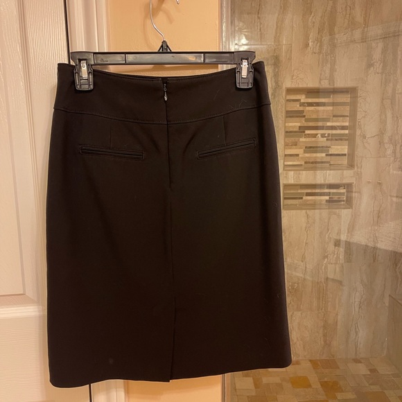 Beautiful Pencil Skirt! - Picture 2 of 4